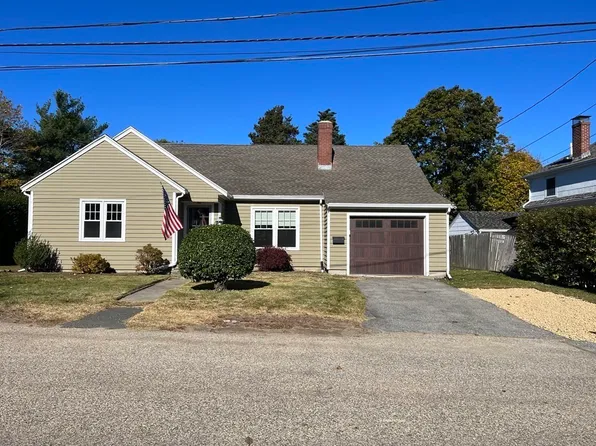 3 Cunningham Rd, Gloucester, MA 01930