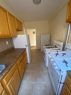 Rented by NYC LUXURY APT RENTALS CO LLC | media 5