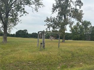 2227 & 2228 Lake Viking Ter, Gallatin, MO 64640