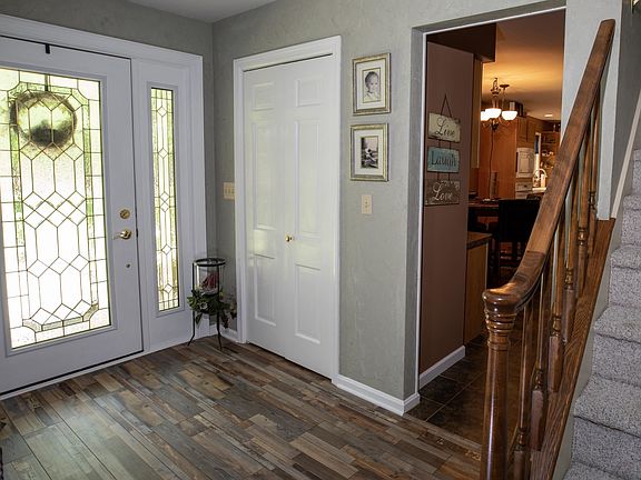 3rd image of 26175 Diana Dr