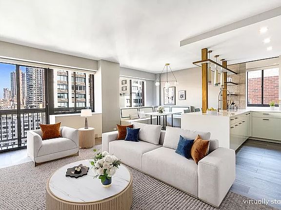3rd image of 350 E 72nd St APT 16B