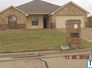 10500 Granada Dr, Waco, TX 76708