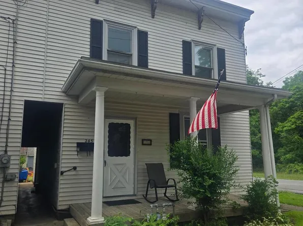 S Lancaster St #245, Annville, PA 17003