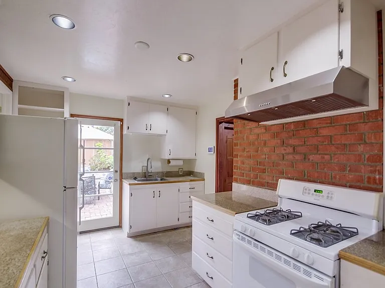 5305 La Jolla Mesa Dr — Photo 28