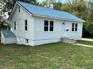 103 N Iron St, Salem, MO 65560