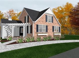 19 Traymore St, Charlestown, RI 02813