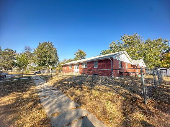 2nd image of 840 N 31st St