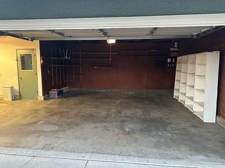Garage w/ extra shelving