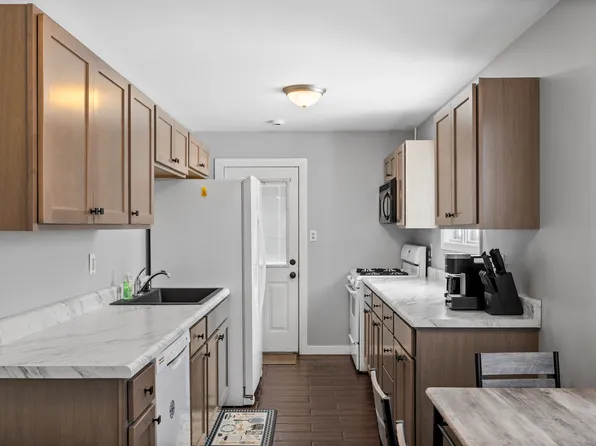 519 S Dickson St, Michigan City, IN 46360