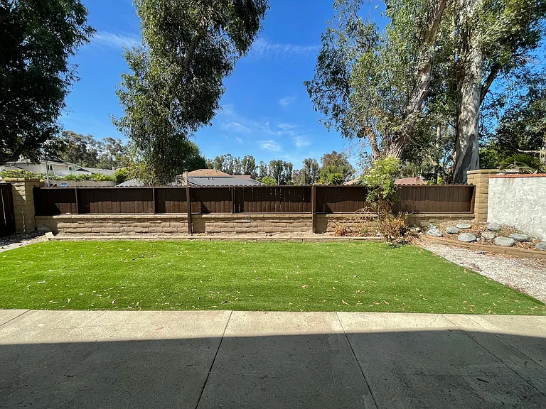 27072 Valleymont Rd — Photo 23