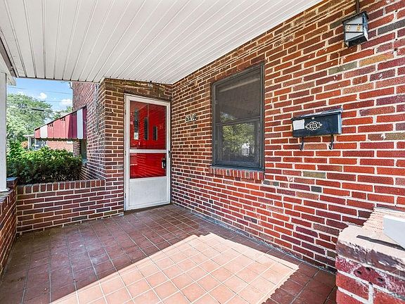 2nd image of 6318 Hammel Ave