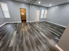 3320 Gwynns Falls Pkwy, Baltimore, MD