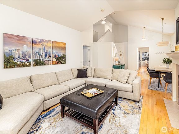 3rd image of 6126 Nathan Way SE #A