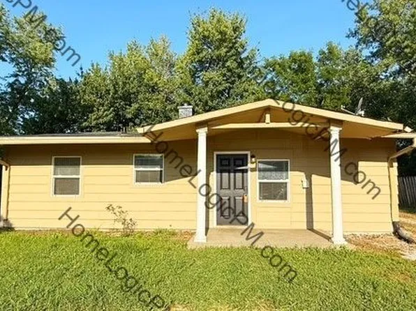 3120 Falcon Dr, Indianapolis, IN 46222
