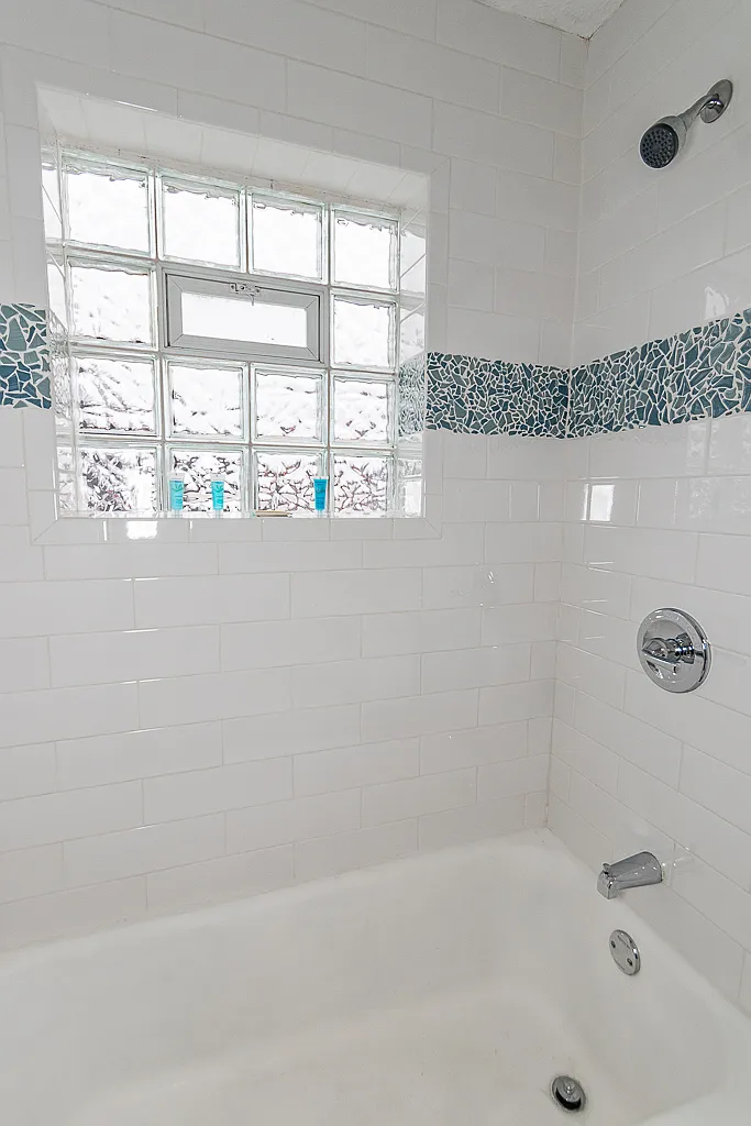 2 bed, $1,250 — Photo 1