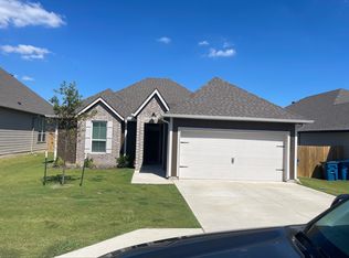 1144 Eclipse St, Hewitt, TX 76643