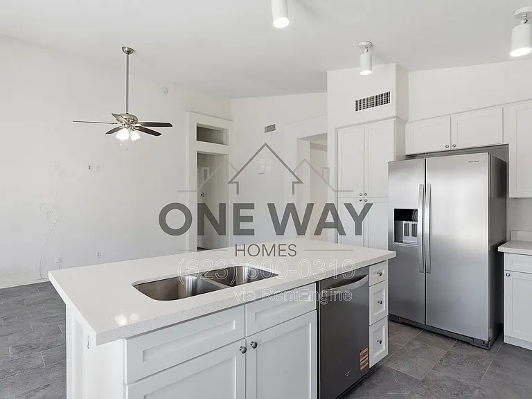4622 E Summerhaven Dr — Photo 15