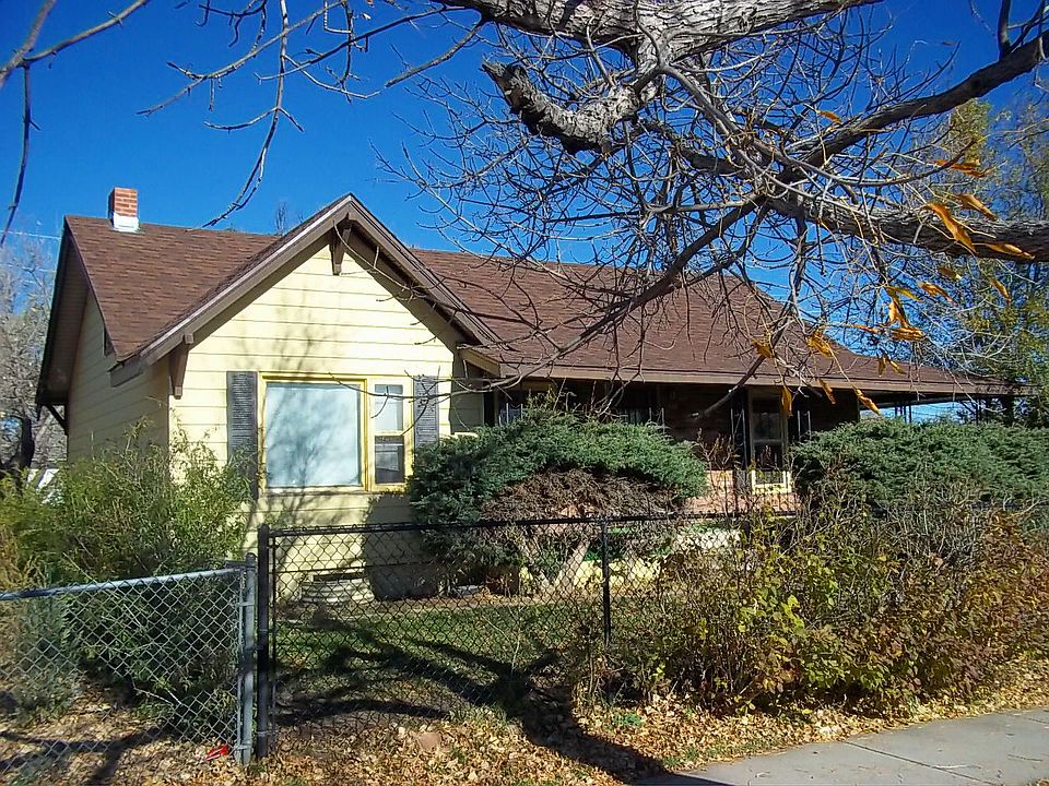 2nd image of 2402 Reed Ave