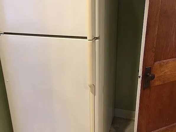 1474 Larchmont Rd Unit 2, Cleveland, OH 44110
