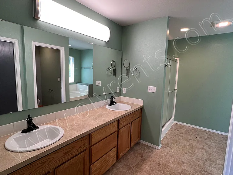 6702 Kirsop Village Dr SW — Photo 14