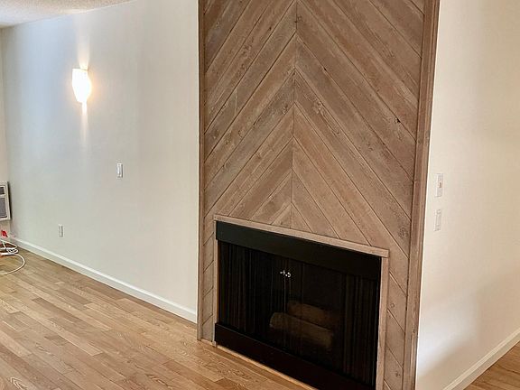 4th image of 7777 Hollywood Blvd APT 104