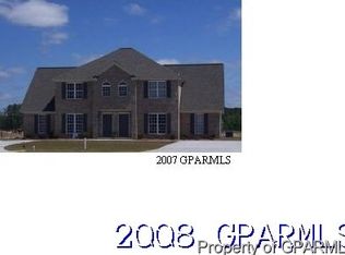 308 S Square Dr #A, Winterville, NC 28590