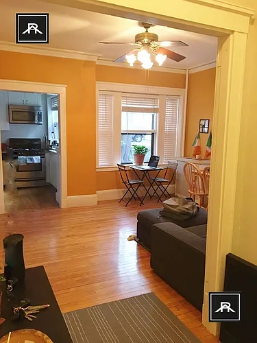 100 Washington St Photo 1