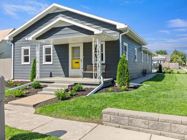 304 S Walnut St, Fairmount, IN 46928
