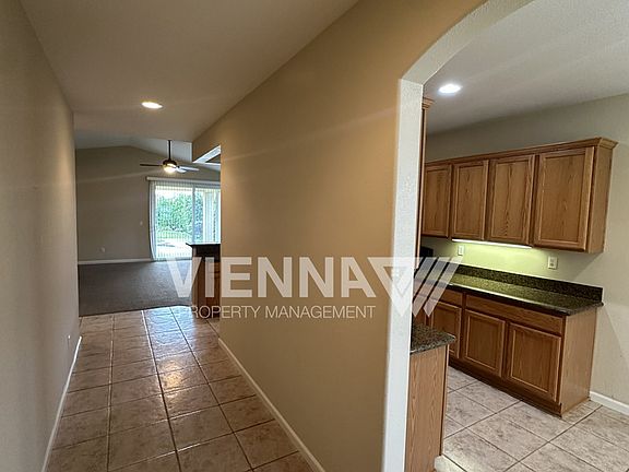 3rd image of 1851 Letterkenny Dr