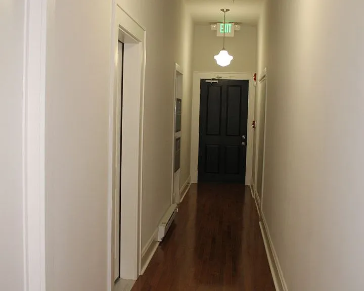 1730 Bank St — Photo 7