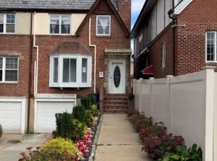 28-15 150th St, Flushing, NY 11354