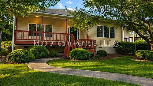 250 Highland Golf Dr Photo 1 250 Highland Golf Dr Photo 1