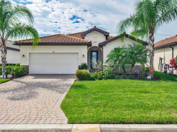 11519 Shady Palm Way