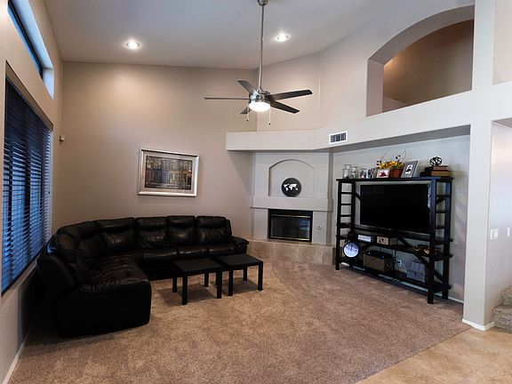 5th image of 22628 N 42nd Pl
