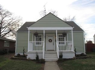 303 Lee Blvd, Seymour, IN 47274