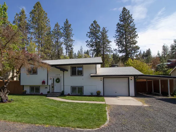 115 E Franklin Dr, Nine Mile Falls, WA 99026