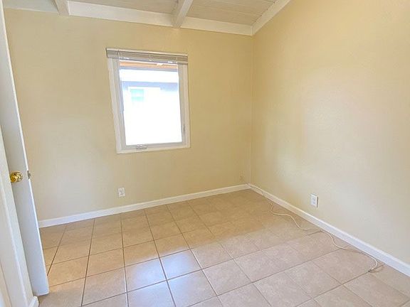 2nd image of 1715 Lincoln Ave