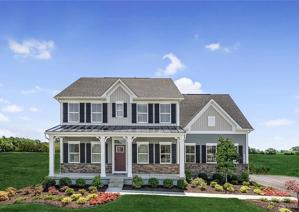2nd image of 208 Chapel Ct