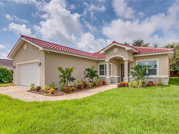 2nd image of 4506 Grand Preserve Pl