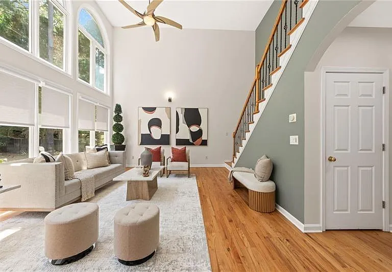 1235 Longpointe Pass — Photo 46