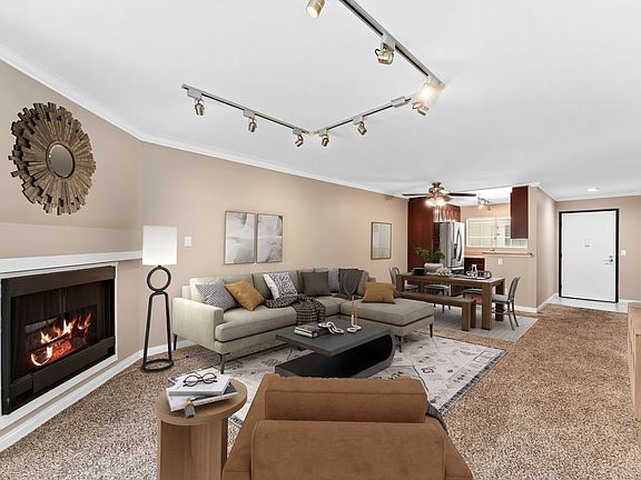 3rd image of 21450 Burbank Blvd APT 216