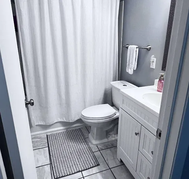 302 Bay Village Dr — Photo 3