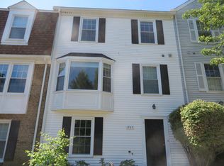1707 Logmill Ln, Gaithersburg, MD 20879