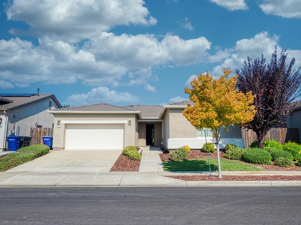 1st image of 1129 Imperial Lily Dr