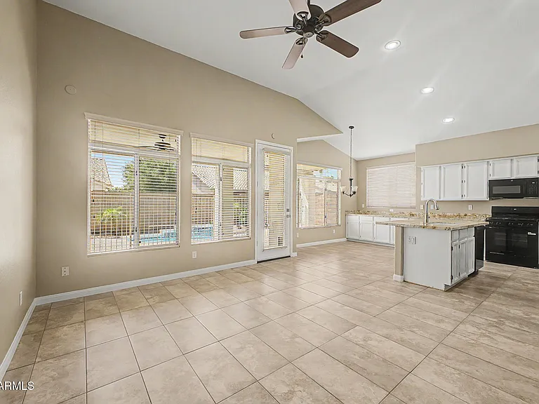 22516 N 68th Dr — Photo 11