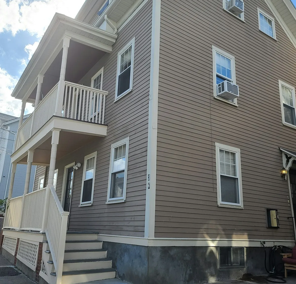 31 Moore Street, Unit 1St Floor — Photo 2