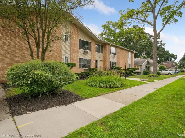 500 E Maplehurst St #4a33ffc37, Ferndale, MI 48220
