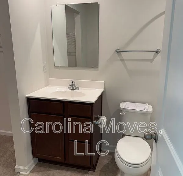 126 Fernside Ct — Photo 15