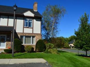 8H Castle Hill Rd, Agawam, MA 01001
