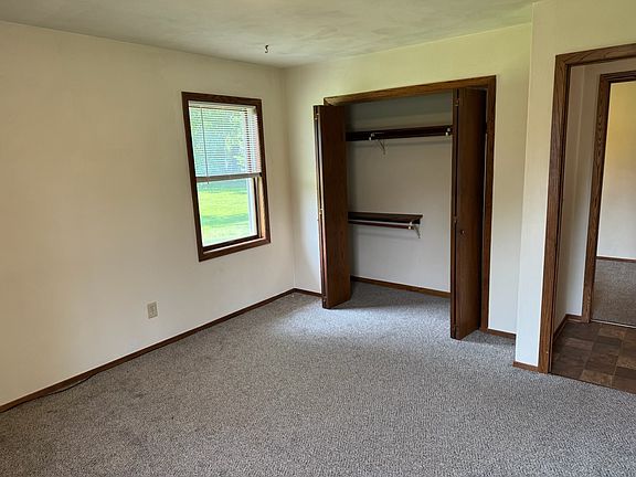5th image of 290 N George St